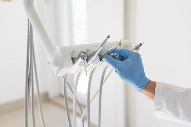24/7 Emergency Dental Implants experts in South Taft, CA